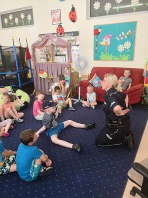 Spotkanie policjantki z dziećmi ze Specjalnego Ośrodka Szkolno - Wychowawczego w Kętrzynie